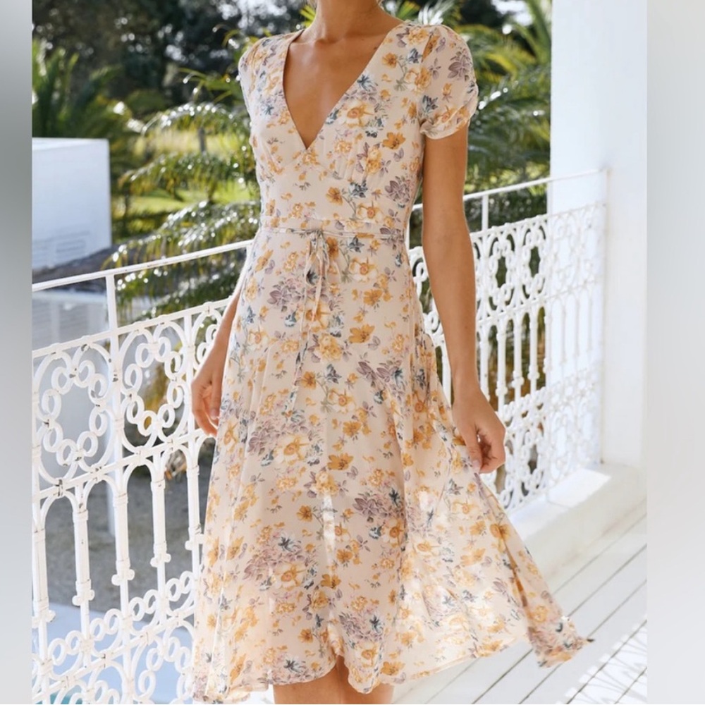 Hello Molly Home With You Midi Dress Beige - L